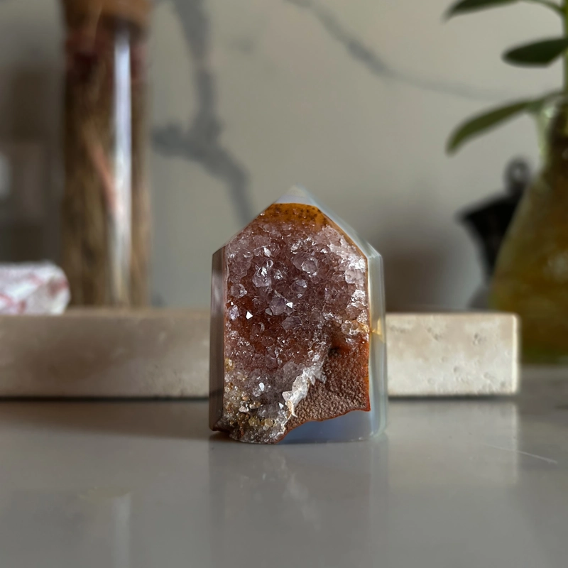 punta in calcedonio con ametista